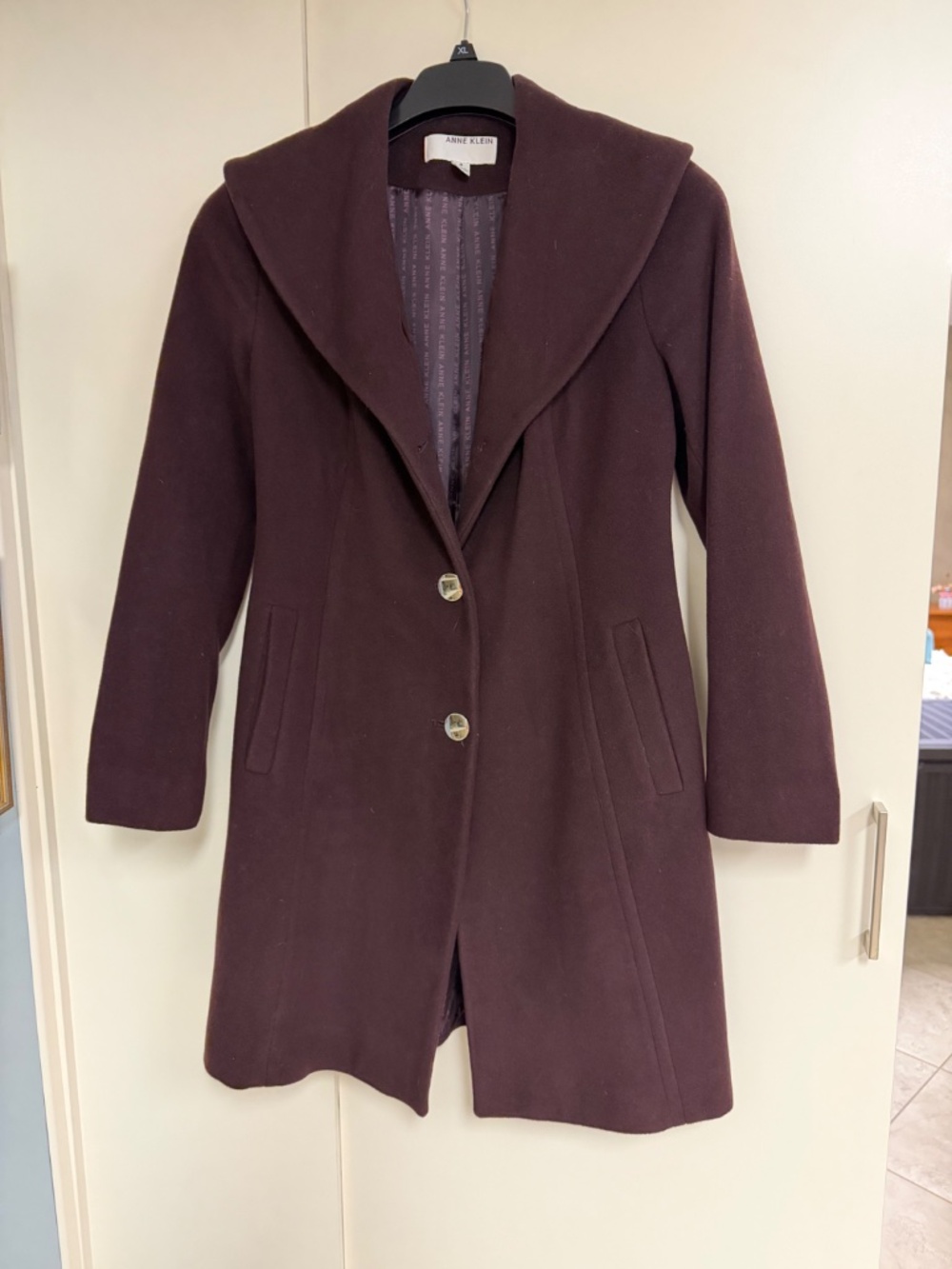 Anne Klein Wine/Burgundy Wool Blend A-Line Coat, Size 4 - like new - Picture 3 of 12